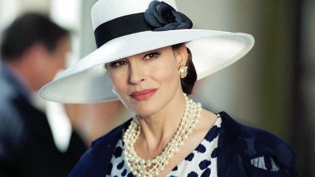 Источник: https://kino.mail.ru/cinema/movies/724040_kallas_navsegda/