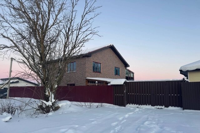    Дом, в котором жил Петр Ж. Фото: spb.aif.ru/ Арина Кулешова