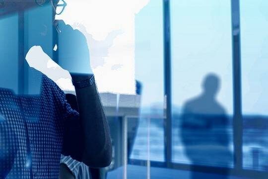    В Венгрии сообщили о планах ЕС сорвать переговоры в Абу-Даби