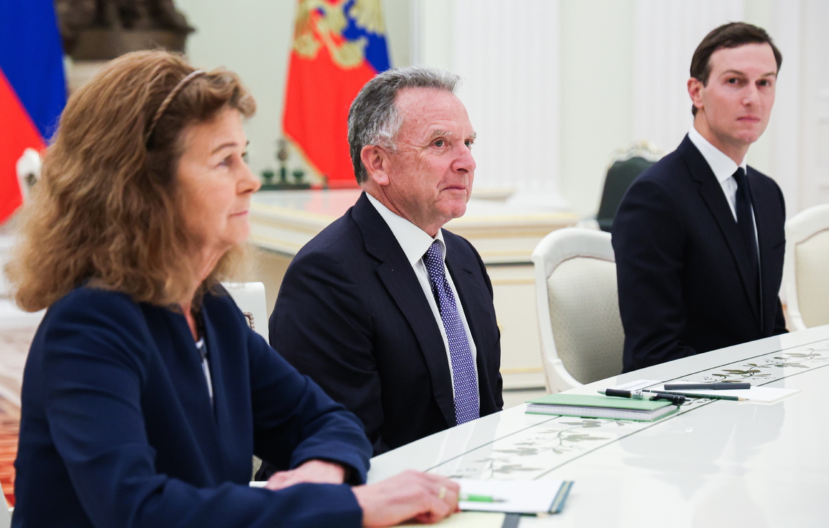    Спецпосланник президента США Стивен Уиткофф и Джаред Кушнер  Александр Казаков/пресс-служба президента РФ/ТАСС