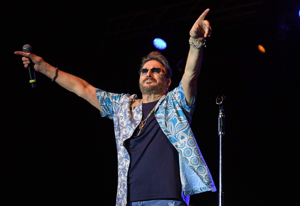    Умер Чак Негрон, основатель и вокалист рок‑группы Three Dog Night GLOBAL LOOK PRESS