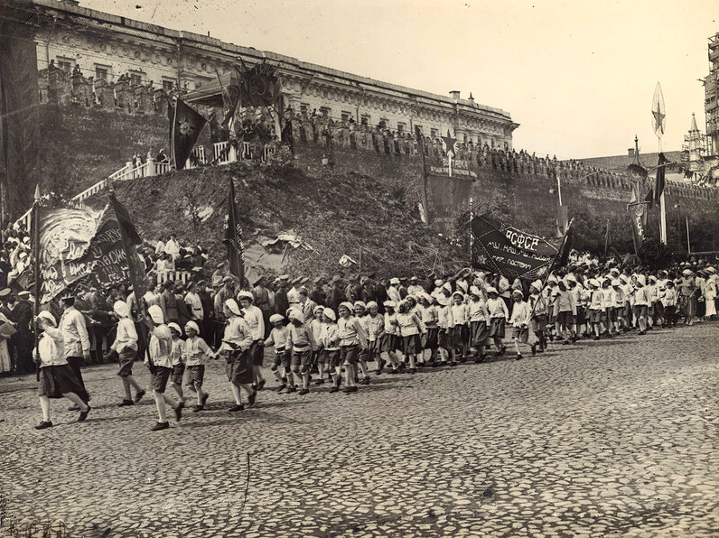 Красная площадь 27 июля 1920 года. 