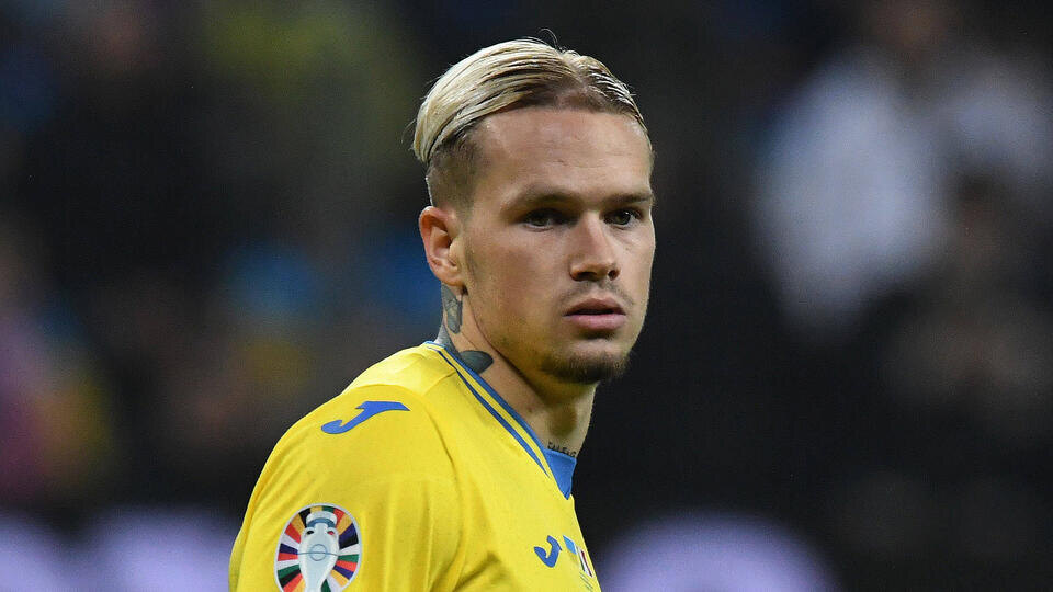     Украинский футболист Мудрик упомянул Волынскую резню в конфликте с поляком в CS2 IMAGO/Eibner-Pressefoto/Thomas Thienel/TASS