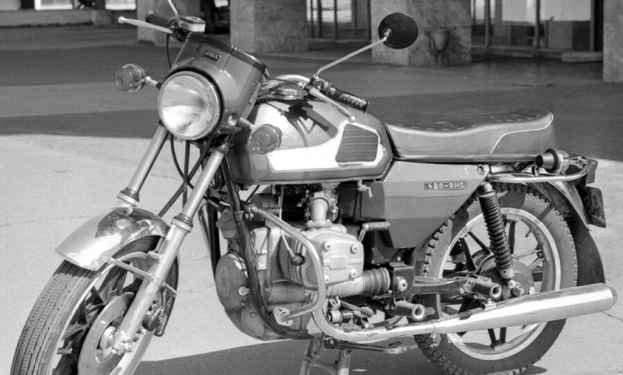 Легендарная JAWA: что стало с культовым мотоциклом и что произошло с концерном