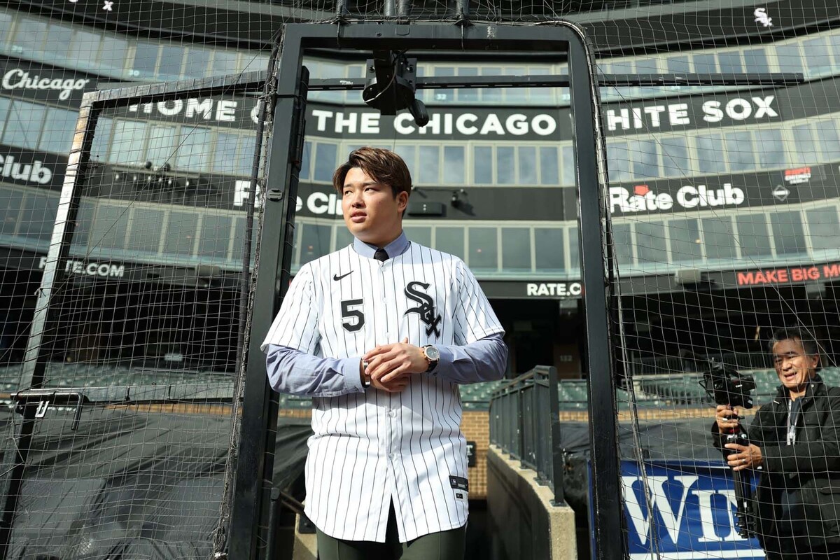  Японский бейсболист «Чикаго Уайт Сокс» Мунетака Мураками. © MLB Advanced Media, LP