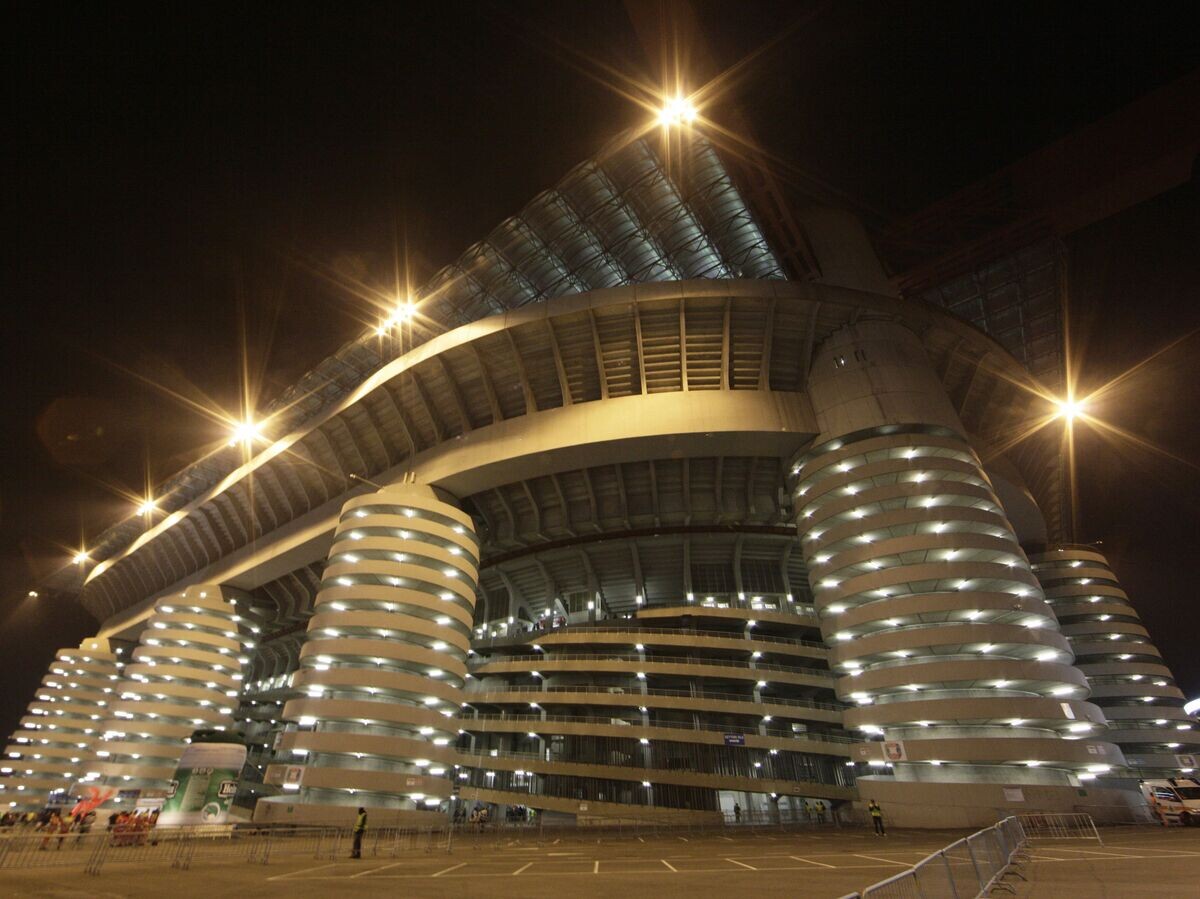    Стадион "Сан-Сиро" в Милане | © РИА Новости / Антон Денисов