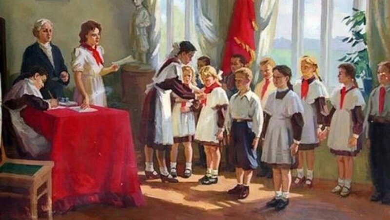      Фото: «Принимают в пионеры»