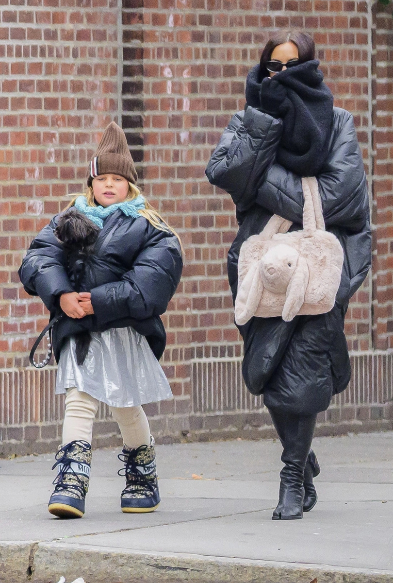 Фото из интернета. Так принято одеваться «у них», но все чаще такой подход ко внешнему виду можно встретить и «у нас».