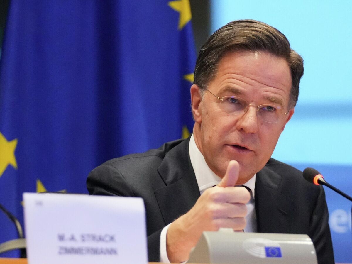    Генсек НАТО Марк Рютте в ходе дискуссии с евродепутатами комитета по иностранным делам Европарламента | © AP Photo / Virginia Mayo