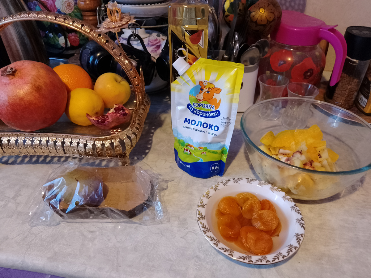 Фото автора, готовлю фруктовый салатик