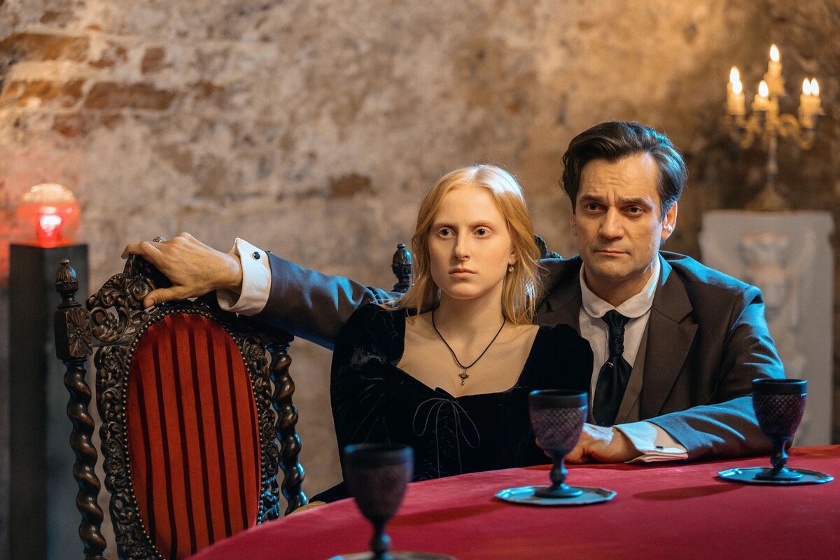 Кадр из сериала "Вампиры средней полосы" (Россия, с 2021 г.), источник: интернет