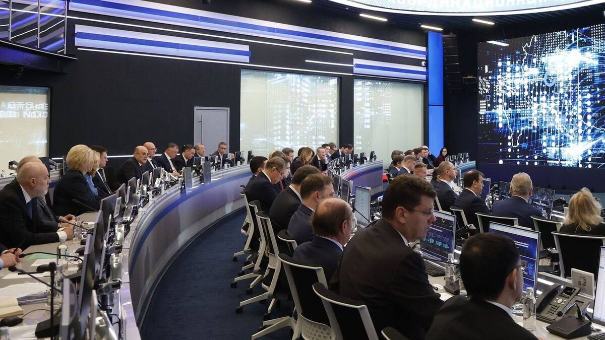     Лекции для студентов и молодых ученых прошли в НЦ «Россия» в Красноярске