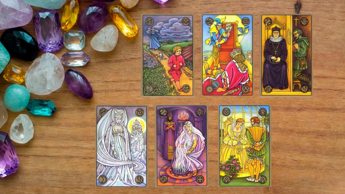 Иногда прошлые отношения не отпускают — ни нас, ни того, кто был рядом.Этот расклад о том, что происходит у него внутри сейчас: о мыслях, чувствах, страхе близости и возможности возврата.