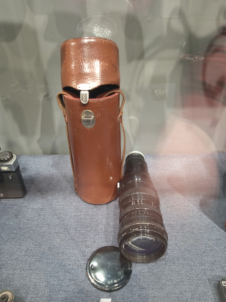 Сменный объектив Tair 3 Grand Prix Brussels
Металл, пластик, стекло
1958 г. СССР
Передан в музей Семёном Климовичем Устиновым в 2018 г.
