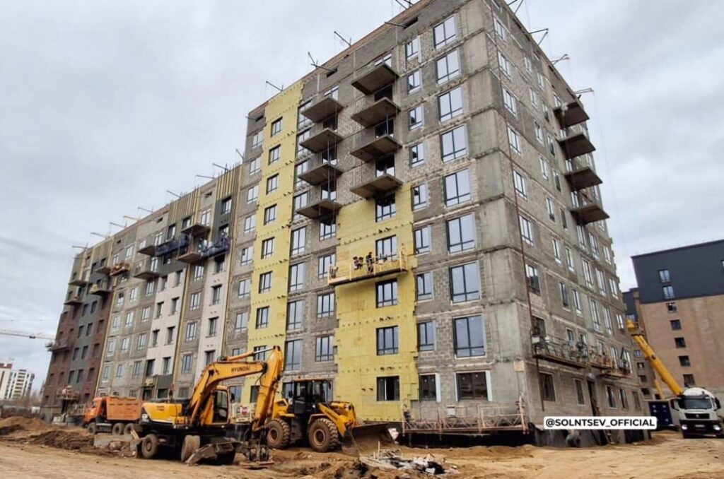     В Оренбуржье введён рекордный за десять лет объём жилья Оренбуржье
📷    В Оренбуржье введён рекордный за десять лет объём жилья Оренбуржье
📷    В Оренбуржье введён рекордный за десять лет объём жилья Оренбуржье
