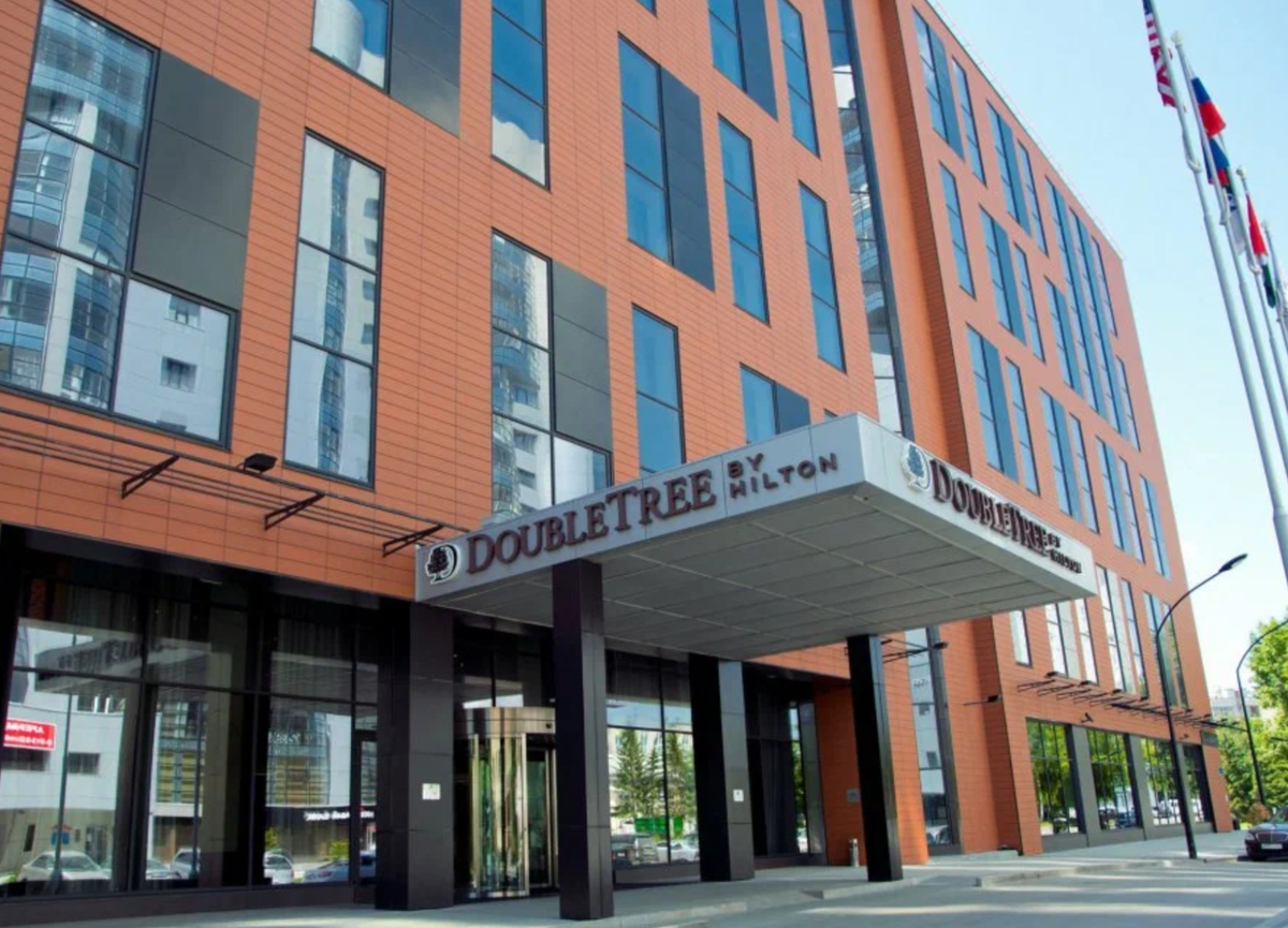 Ramada Hotel & Suites by Wyndham Novosibirsk 5