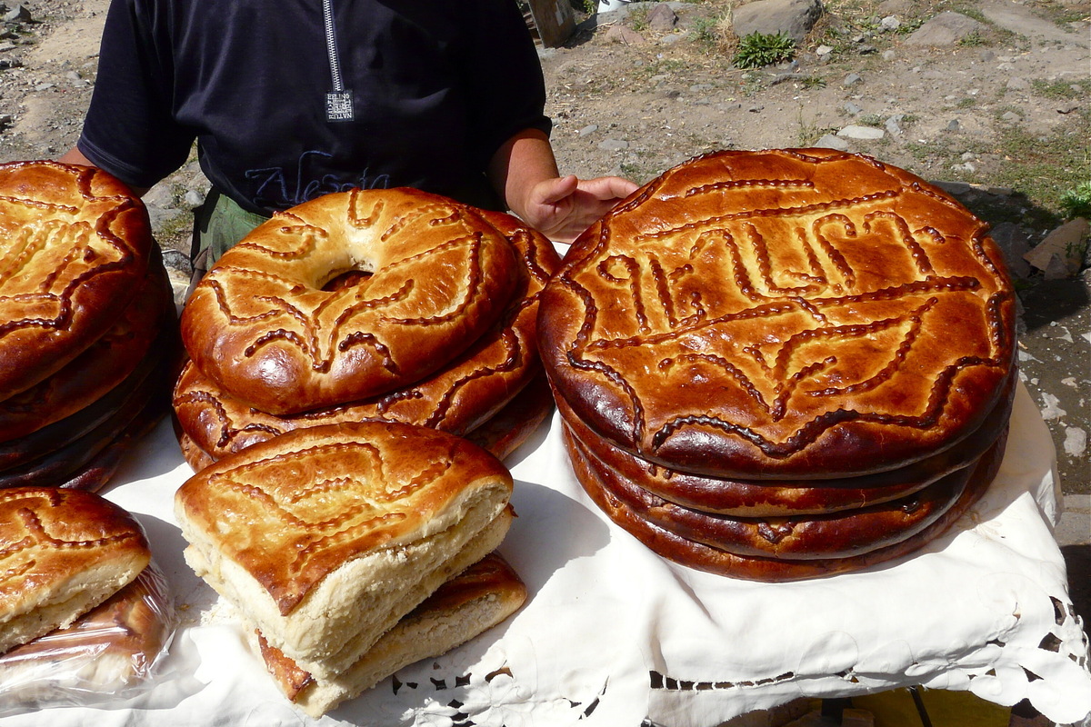    По традиции, гата украшается различными узорами. Фото: wikipedia.org