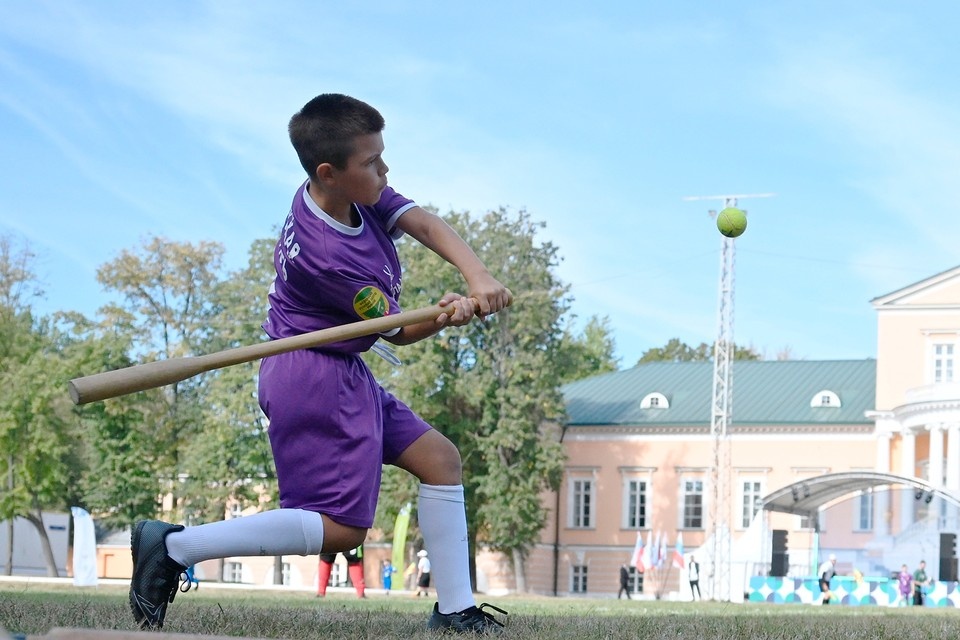    Старинная русская забава переживает второе рождение. Фото: Алексей МАЙШЕВ/РИА Новости