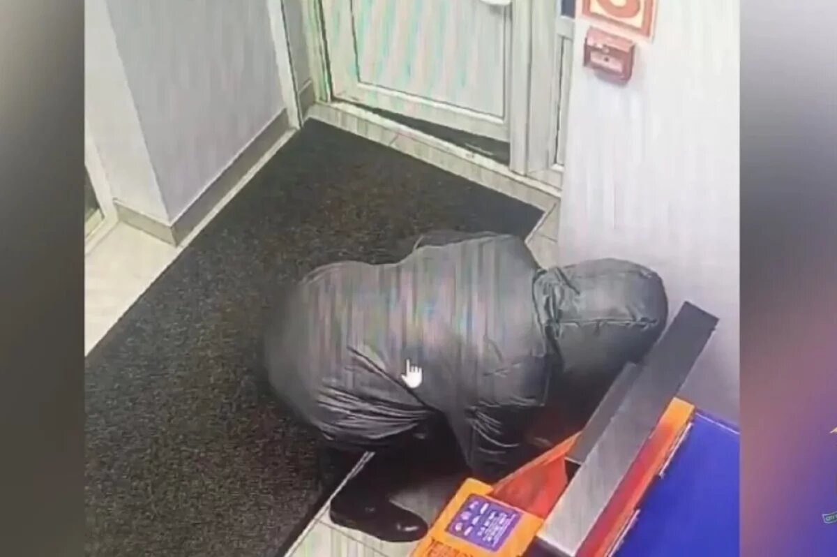    Дело о «поджигательнице банка» во Владивостоке добралось до суда