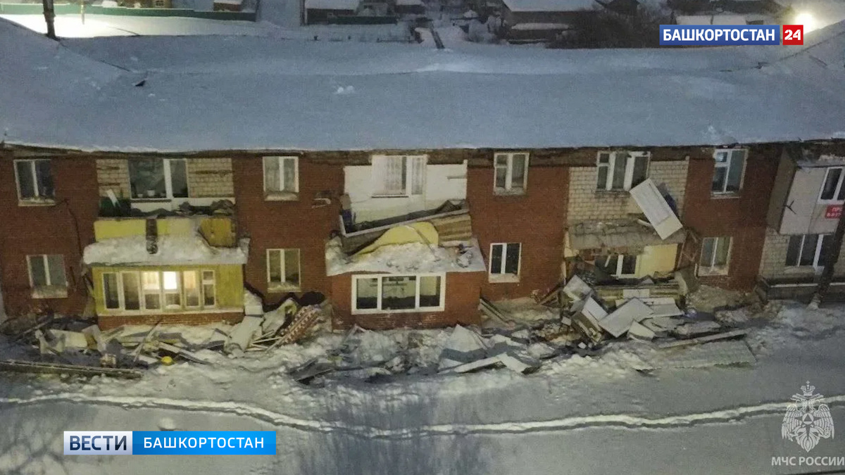    В Кушнаренковском районе Башкирии обрушилась кровля многоквартирного дома