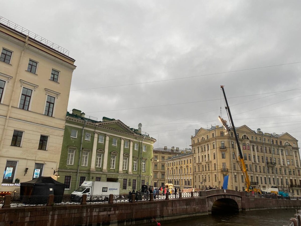    Съемки фильма в центре Петербурга. Жанровое фото: Мойка78