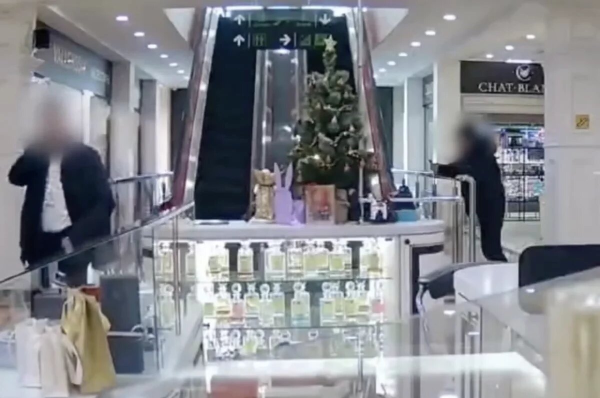    «Любитель» парфюма украл три флакона туалетной воды в ТЦ Читы