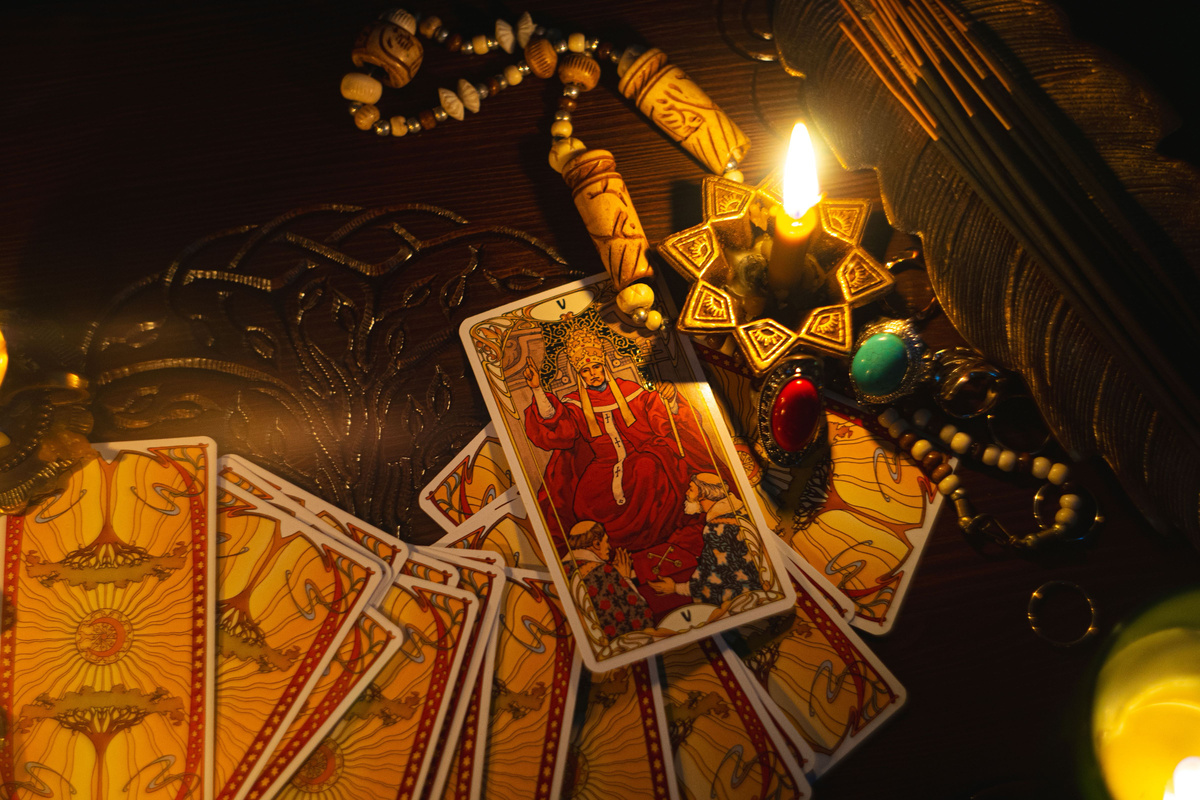 Гадалка Людмила (tarot9.ru)