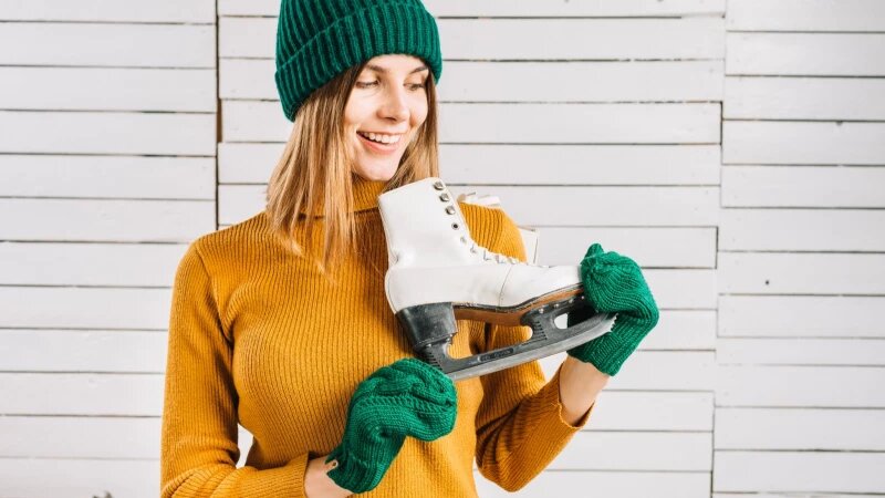     Коньки. freepik.com/freepik