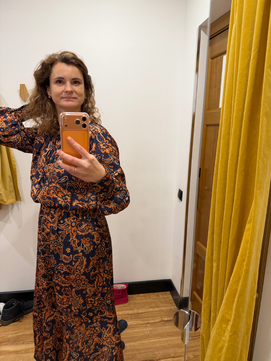 Примерка платья