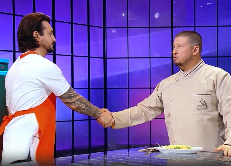    скрин с видео телеканала «Пятница»