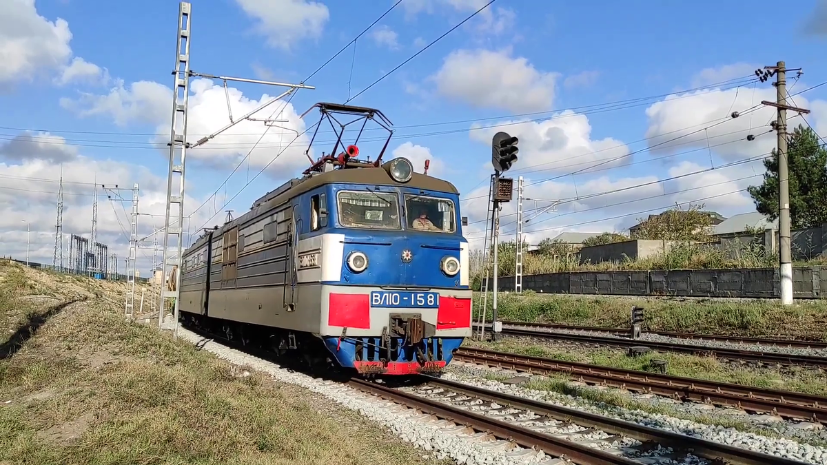 ВЛ10-1581