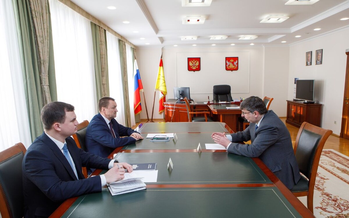    Воронежский парламент намерен учитывать аналитику общественных настроений при подготовке законов фото: сайт Воронежской облдумы