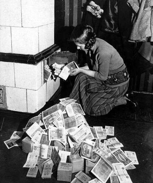 Гиперинфляция.