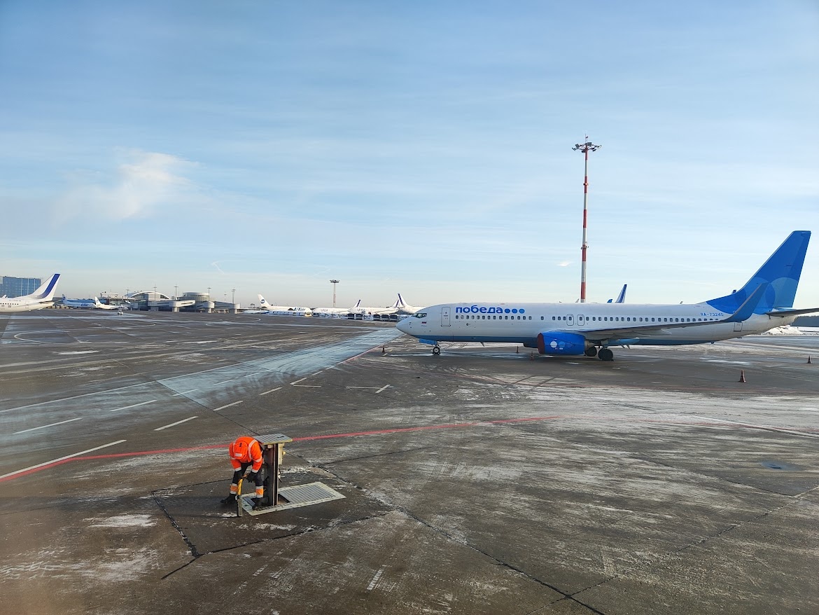 Самолет а/к "Победа"