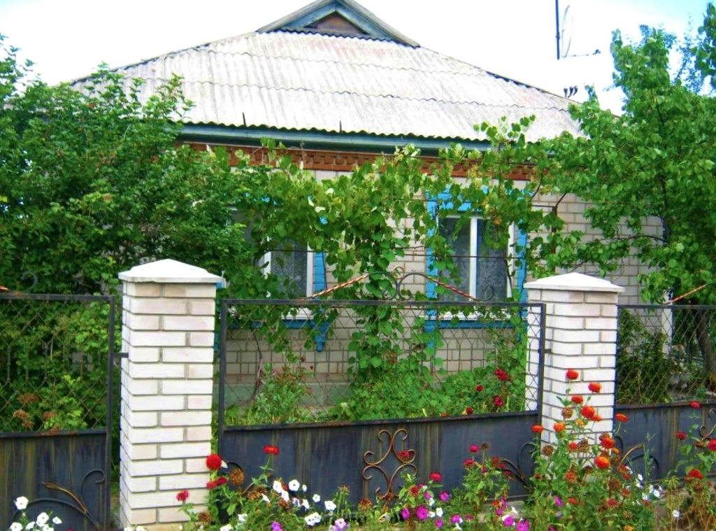 Родительский дом, в далеком 1968 году был лучшим на улице