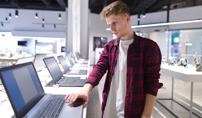    Покупают без кредита: россияне все чаще берут технику и гаджеты в рассрочку