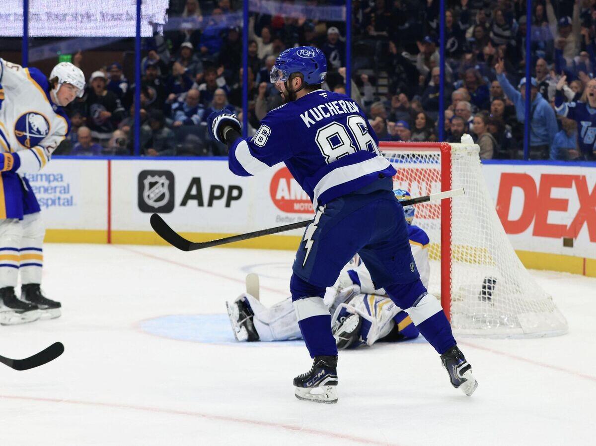    Хоккеист "Тампа-Бэй Лайтнинг" Никита Кучеров | © REUTERS / Kim Klement Neitzel