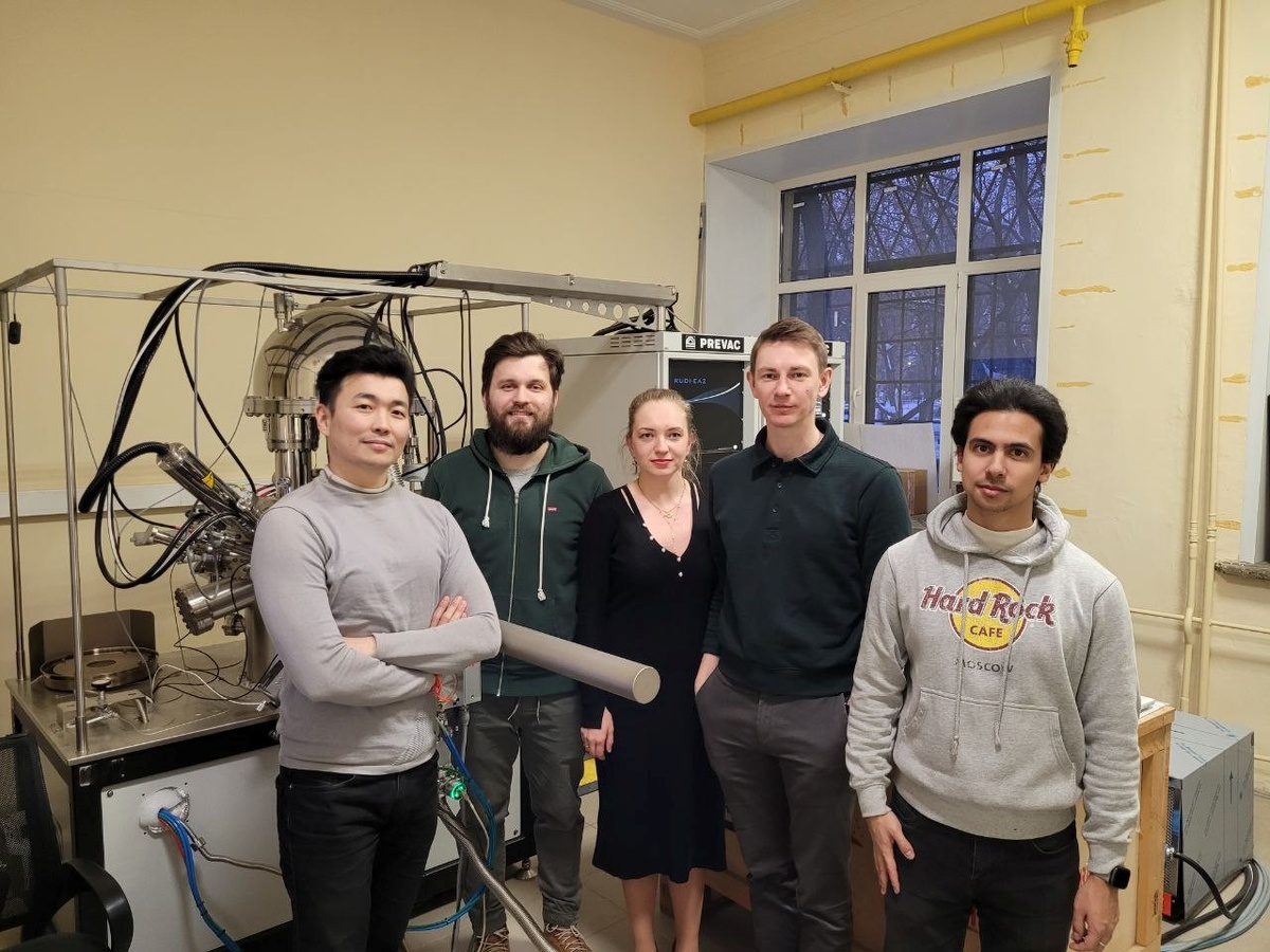 Коллектив авторов из ИНХС РАН. Источник: Евгений Наранов