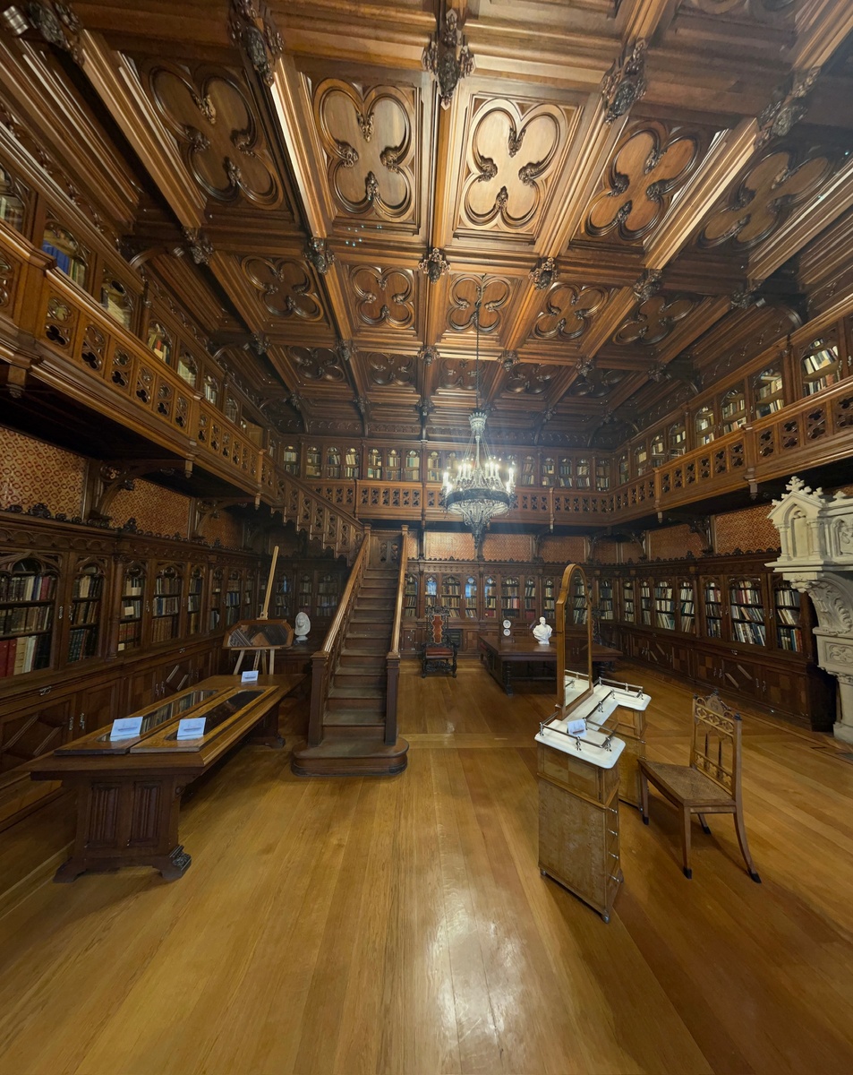 Библиотека Николая II в Зимнем дворце. Фото автора.