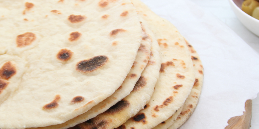 Дрожжевые лепёшке на сковороде