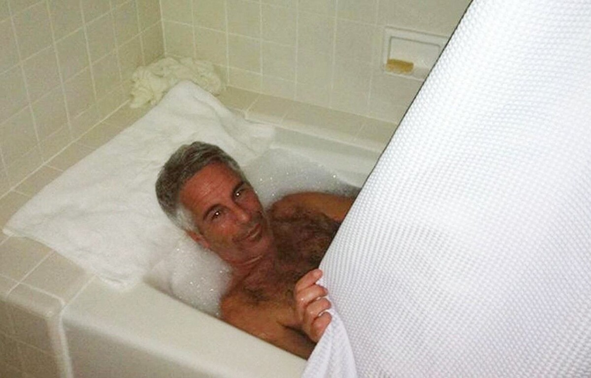    Эпштейн / Источник: Global Look Press