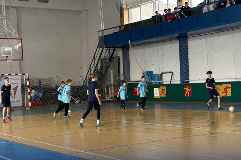    В Володарском округе прошел турнир по мини-футболу. Фото: ЕР ДНР