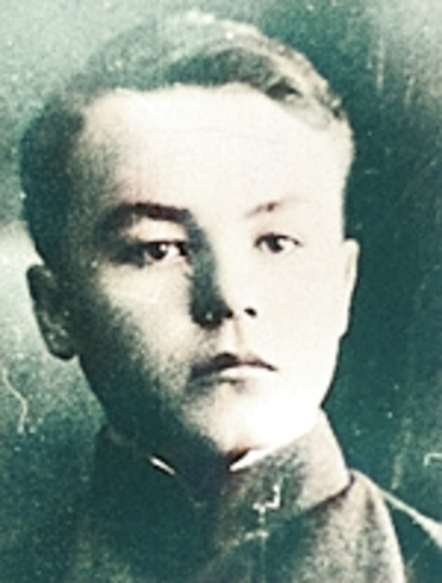 Александр Понятов в юности