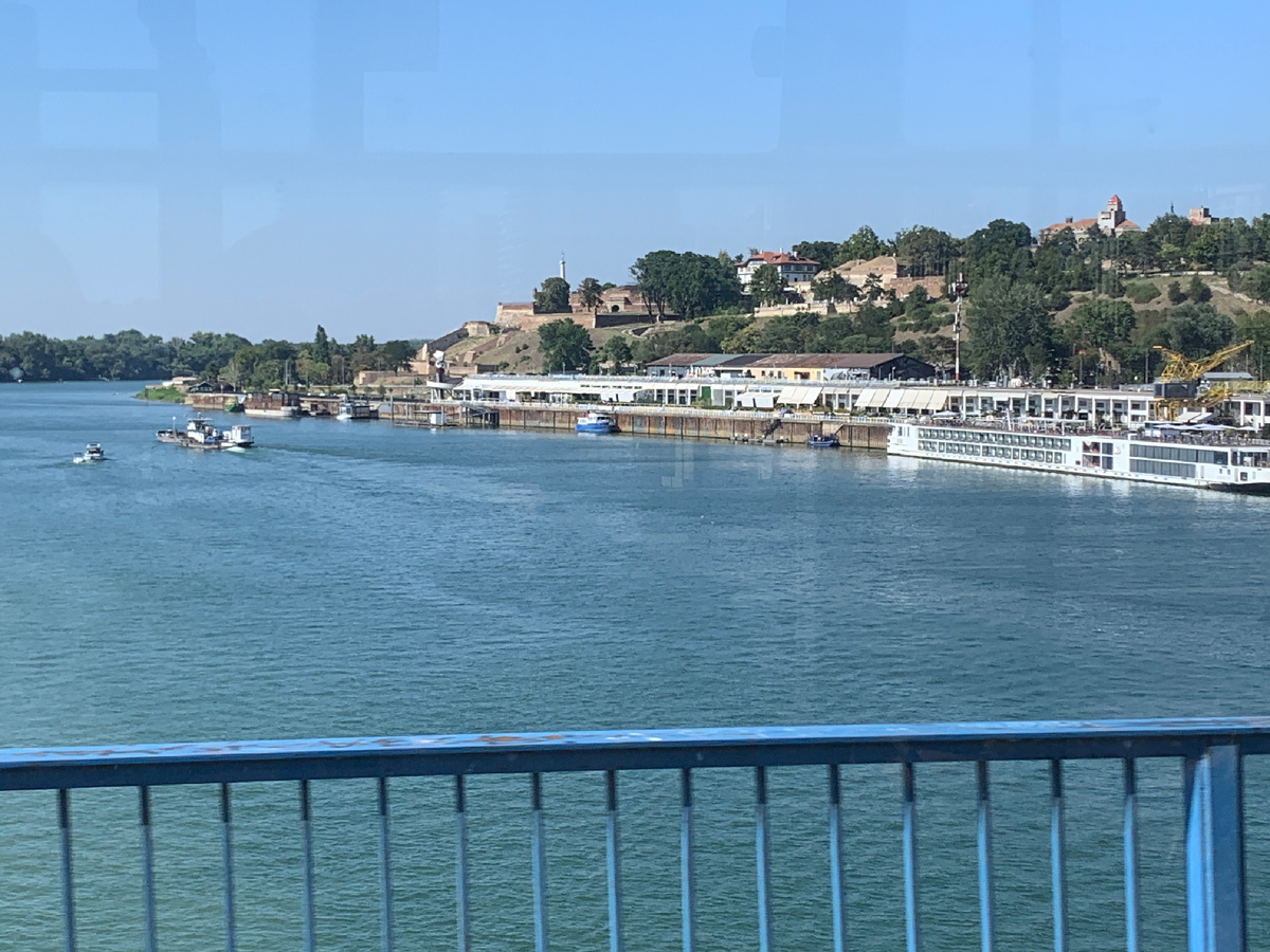 Белград, мост через реку Сава. Фото автора 