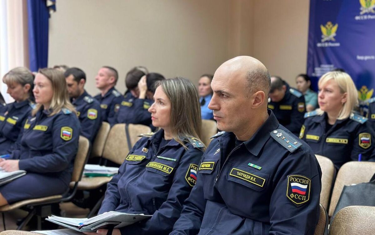    Приставы Удмуртии за год взыскали должников более 8 млрд рублей