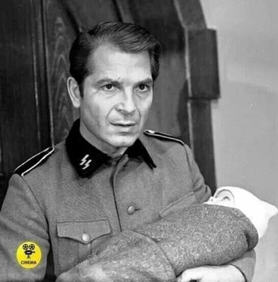 Кадр из фильма "Семнадцать мгновений весны"