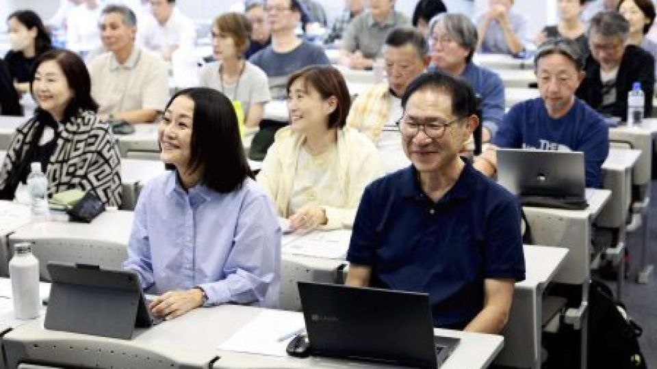 Фото: https://asianews.network/senior-japanese-citizens-return-to-university-to-gain-knowledge-find-new-career-make-friends/