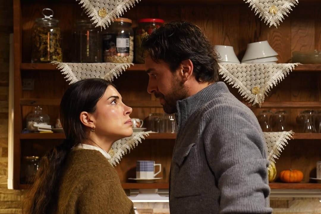 кадр из сериала "Это море переполнится"