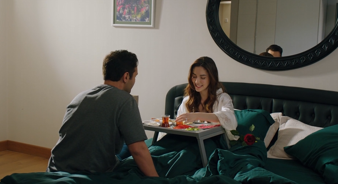 Кадр из сериала "Клюквенный щербет", 4 сезон, 19 серия