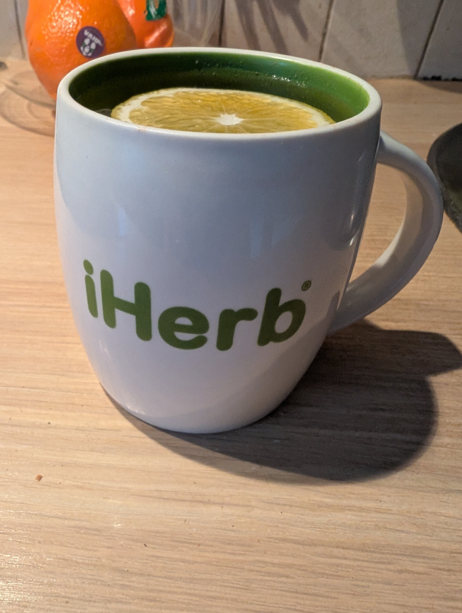 Вода с лимоном 